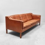 1692 1059 Soffa